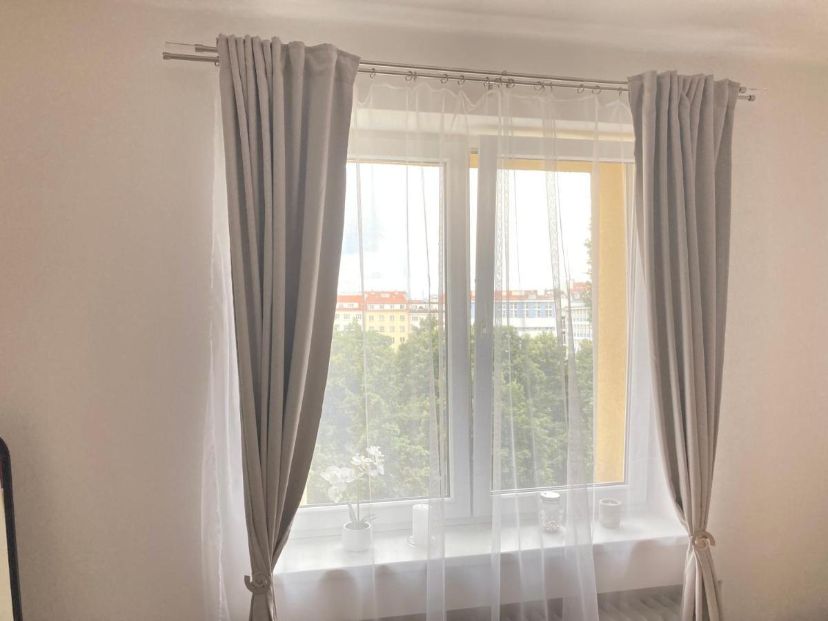 Byt Ve Vrsovicich K Pronajmuti - Cozy Apartment Vrsovice Prag Exterior foto